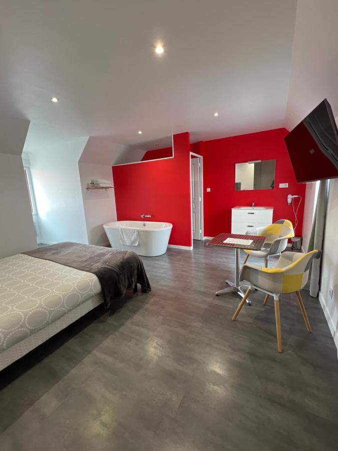 Aux Charmes Bed and Breakfast Isques Εξωτερικό φωτογραφία