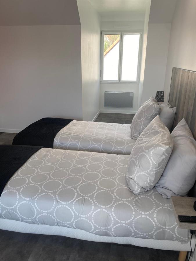 Aux Charmes Bed and Breakfast Isques Εξωτερικό φωτογραφία